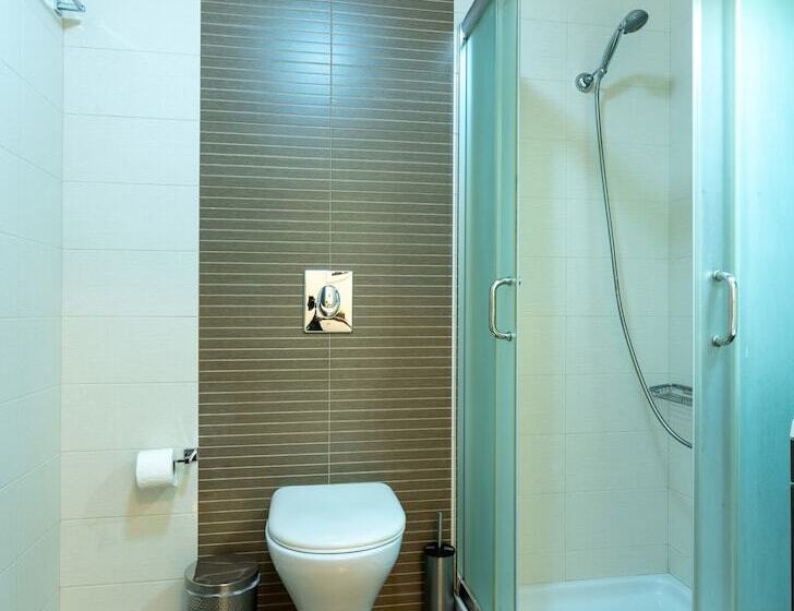 스탠다드 스튜디오, Plakias Resorts