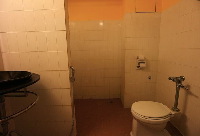 اتاق استاندارد, Anodard Hotel Chiang Mai