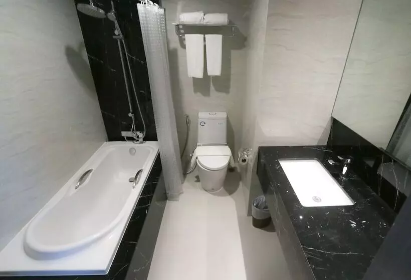 Standard-huone Jokinäkymä, Fortune River View Hotel Nakhon Phanom