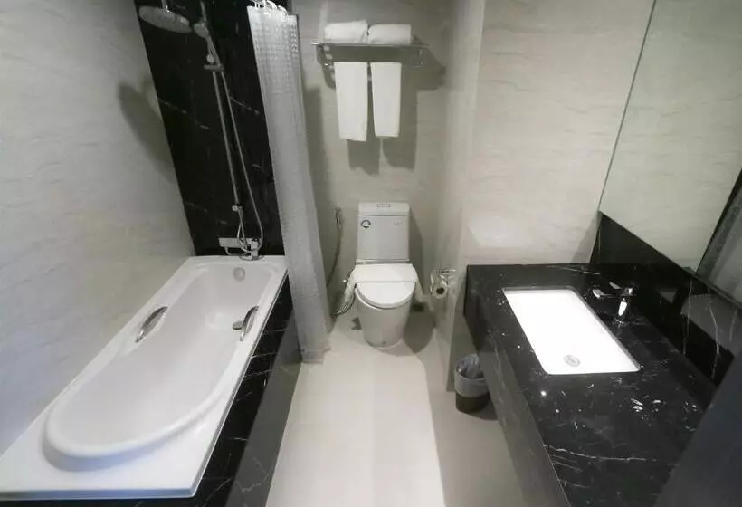 Standard-huone Jokinäkymä, Fortune River View Hotel Nakhon Phanom