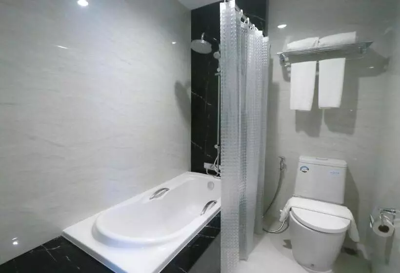 Standard-huone Jokinäkymä, Fortune River View Hotel Nakhon Phanom