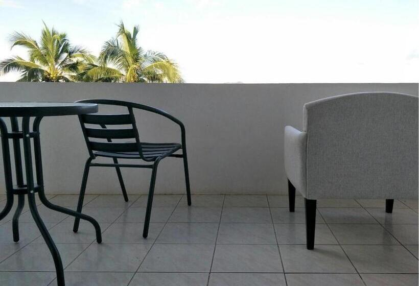 디럭스 룸 킹사이즈 침대, Fortune River View Hotel Nakhon Phanom