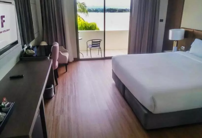Superior-huone King-vuode, Fortune River View Hotel Nakhon Phanom