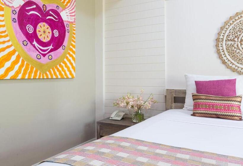 غرفة ديلوكس, Arkbar Beach Club