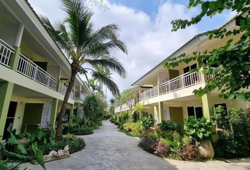 غرفة بريميوم, Arkbar Beach Club