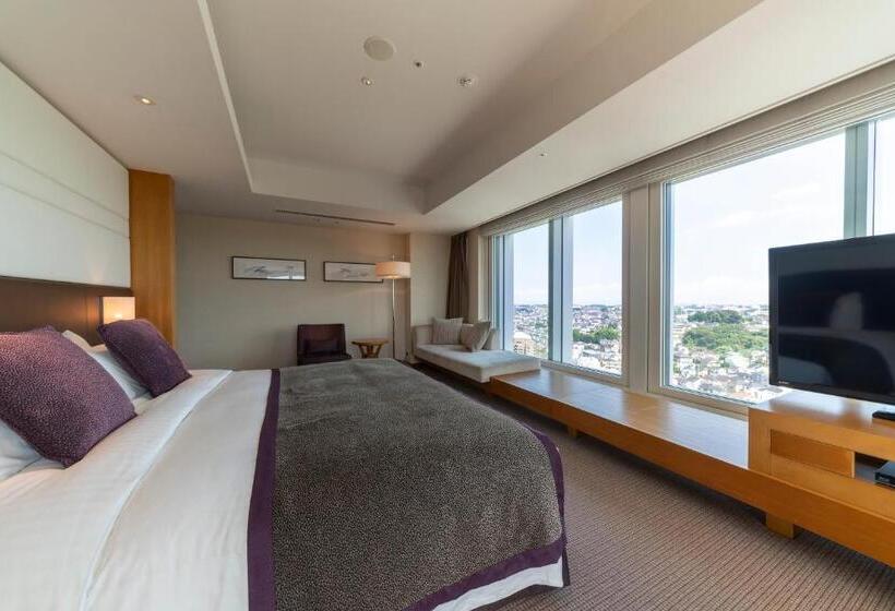 行政房间, Associa Shin Yokohama