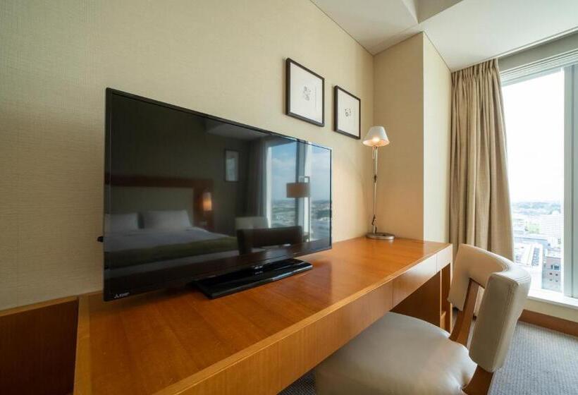 Номер Basic, Associa Shin Yokohama