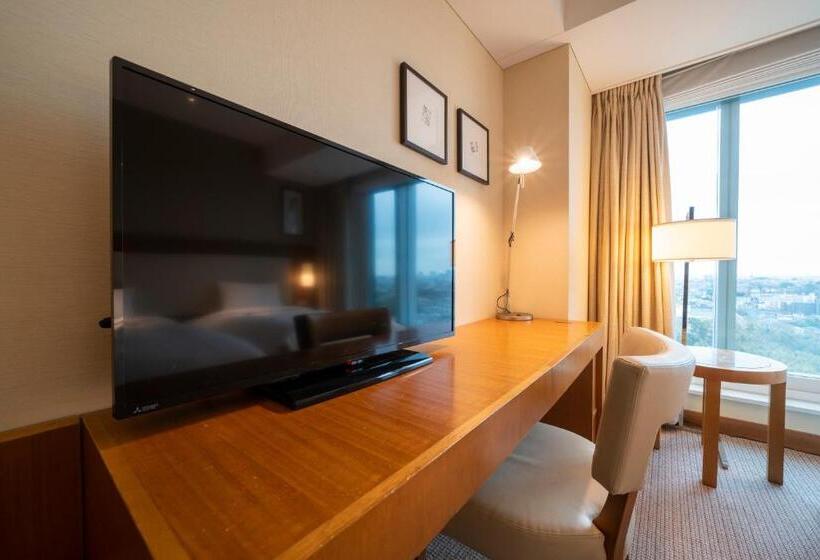 标准间, Associa Shin Yokohama