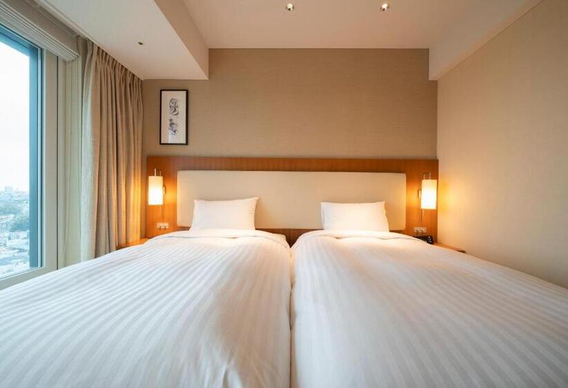 标准间, Associa Shin Yokohama