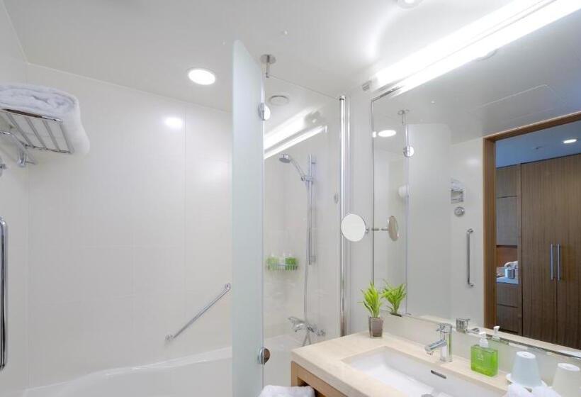 高级大房间, Associa Shin Yokohama