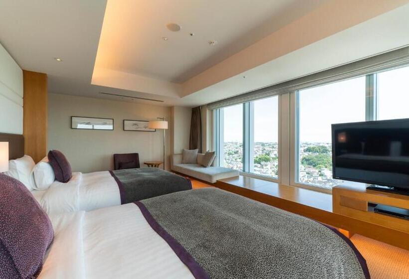 行政房间, Associa Shin Yokohama