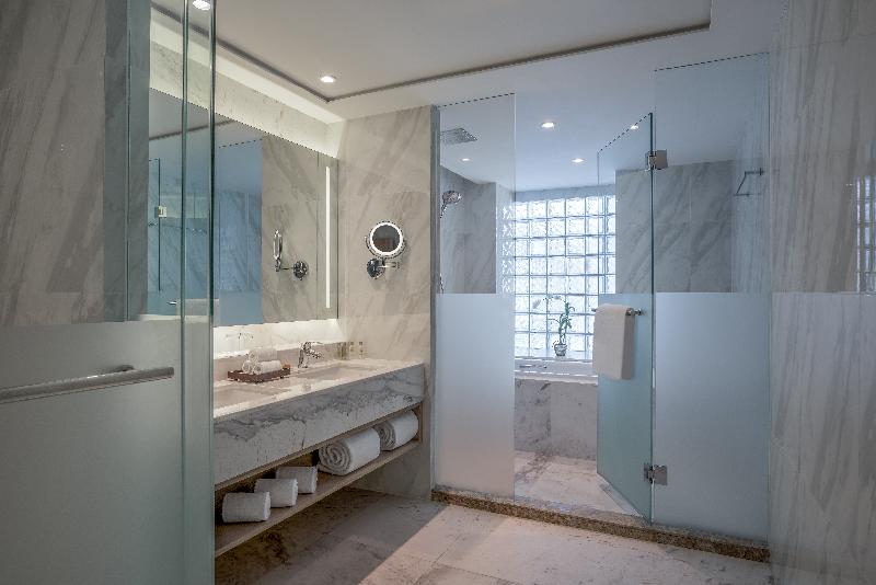 Люкс Кровать Кинг, Holiday Inn Express   Plymouth, An Ihg