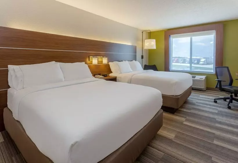 Sviitti, Holiday Inn Express & Suites Vandalia, An Ihg