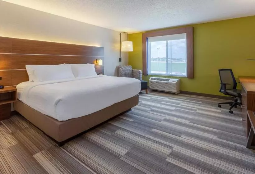 Standard-huone King-vuode, Holiday Inn Express & Suites Vandalia, An Ihg