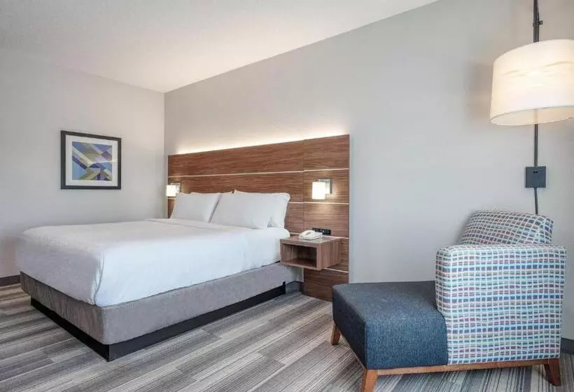 Standard-huone King-vuode, Holiday Inn Express & Suites Vandalia, An Ihg