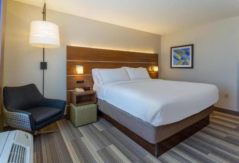 חדר סטנדרט עם מיטת קינג, Holiday Inn Express & Suites Vandalia, An Ihg