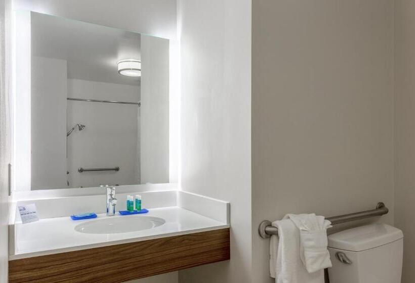 חדר סטנדרט, מיטת קווין, מותאם לאדם עם מוגבלויות, Holiday Inn Express & Suites Vandalia, An Ihg