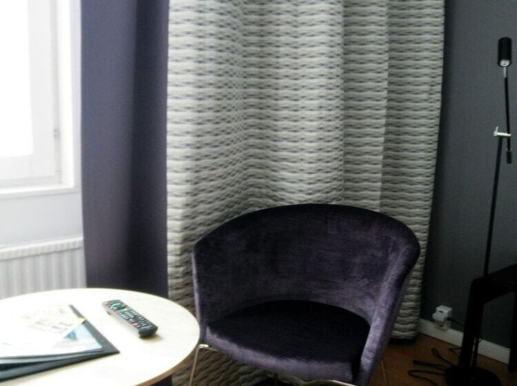 חדר סטנדרט יחיד, L Erikslund