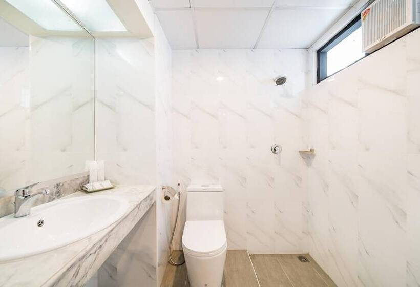 豪华房间, Niran Grand