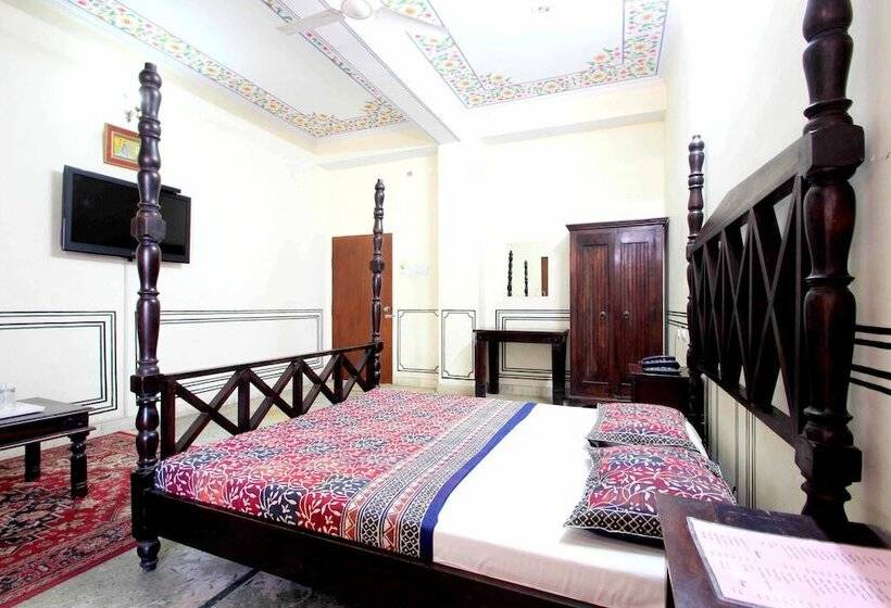 اتاق لوکس, Raghuraj Palace