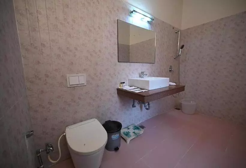 デラックスルーム, Clarksinn Suites Ranthambhore