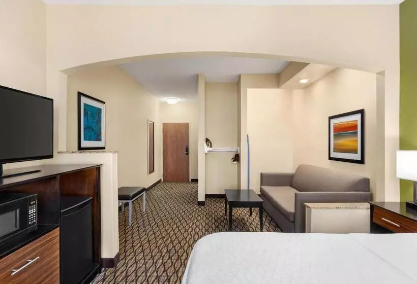身障者適用スイートルーム, Holiday Inn Express Hotel & Suites Edmond, An Ihg