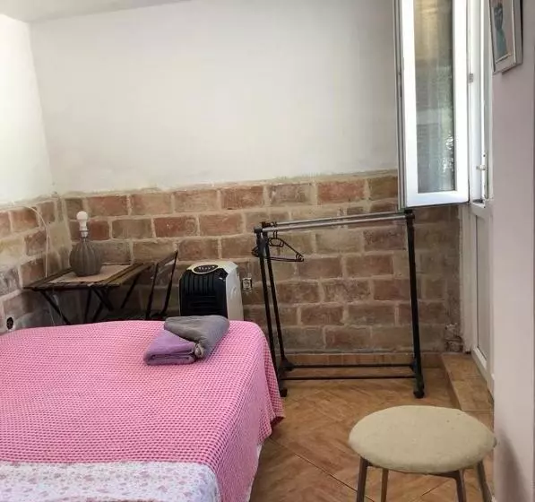 اتاق عادی, Hostel Anton