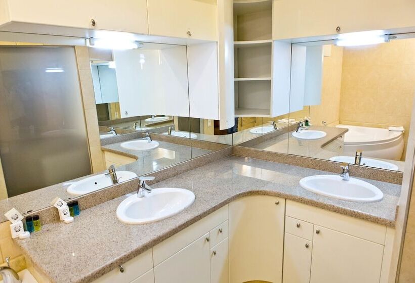 آپارتمان 1 خوابه, Pensiune Turistica Olsi