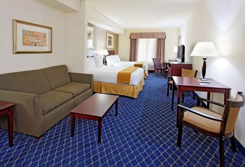 スイート, Holiday Inn Express & Suites Cookeville, An Ihg