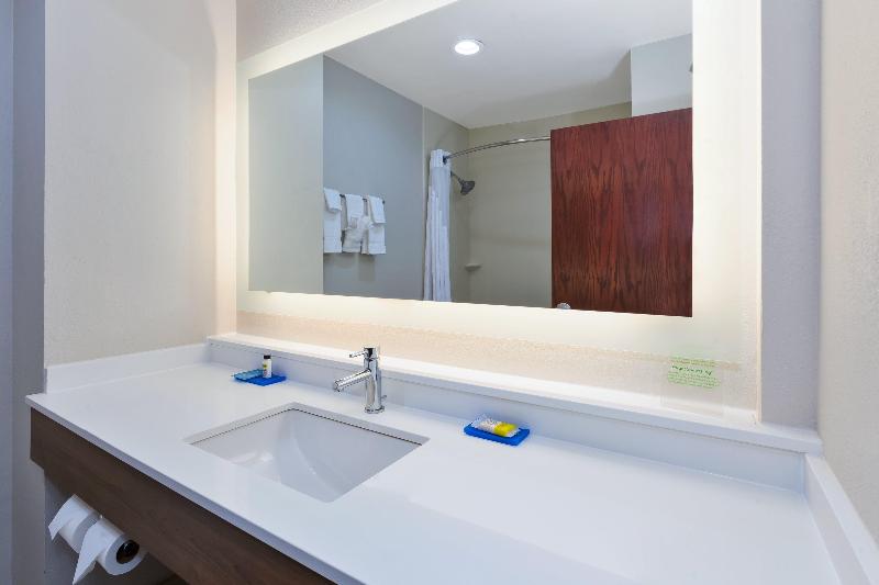 Люкс Кровать Кинг, Holiday Inn Express & Suites Dayton South Franklin By Ihg