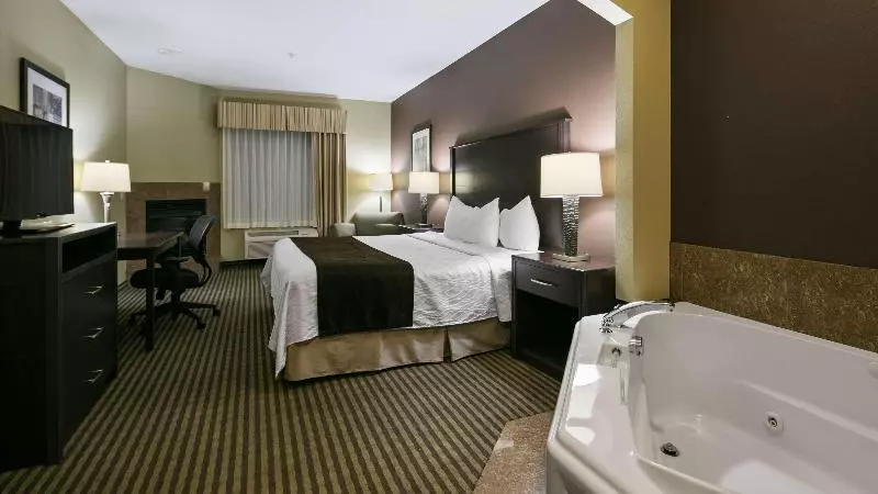 キングサイズベッドのスタンダードルーム, Holiday Inn Express & Suites Lancaster By Ihg