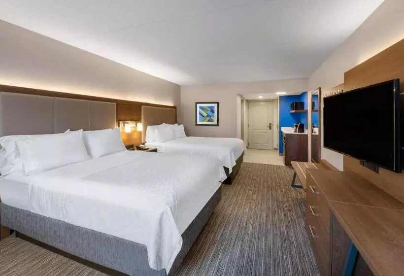 障害者適応デラックスルーム, Holiday Inn Express State College At Williamsburg Square, An Ihg