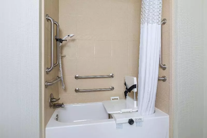 スイート, Holiday Inn Express State College At Williamsburg Square, An Ihg