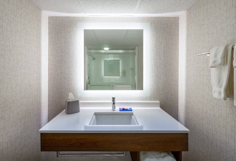 Номер Стандарт 2 Двуспальные Кровати, Holiday Inn Express State College At Williamsburg Square, An Ihg