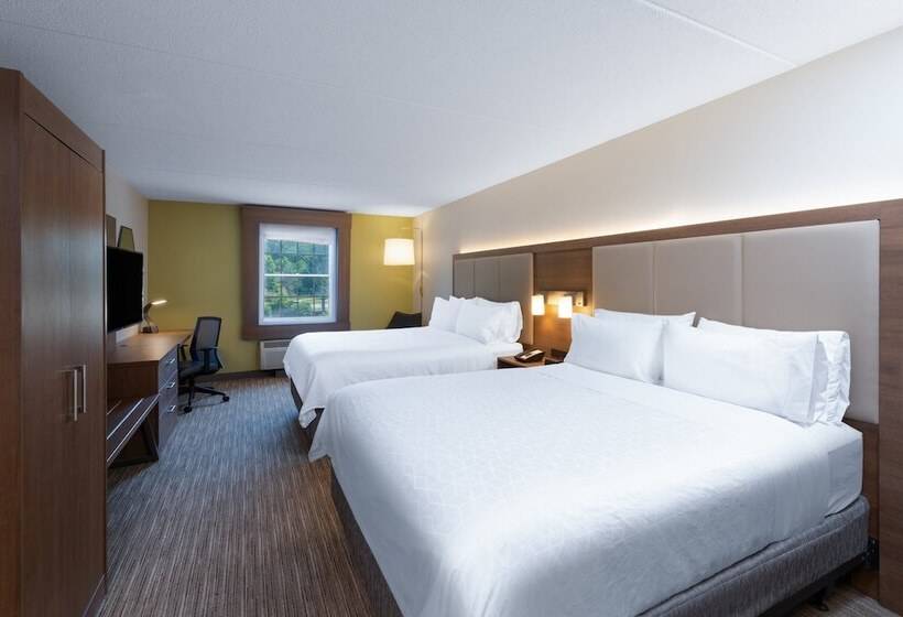 Номер Стандарт 2 Двуспальные Кровати, Holiday Inn Express State College At Williamsburg Square, An Ihg