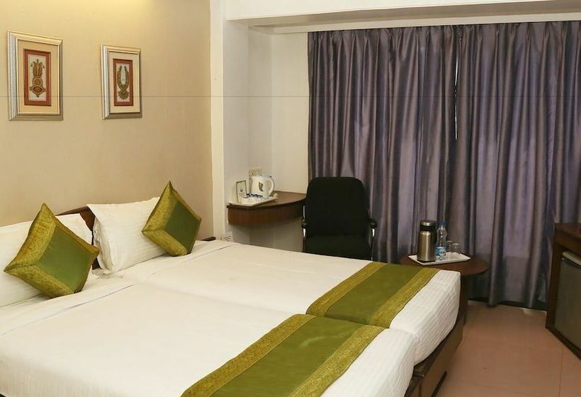 غرفة قياسية, Treebo Indiana Pride