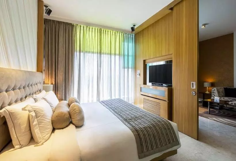デラックススイート, Vivanta Bengaluru, Whitefield