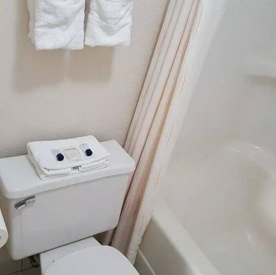２ダブルベッドのスタンダードルーム, Gurnee Motel