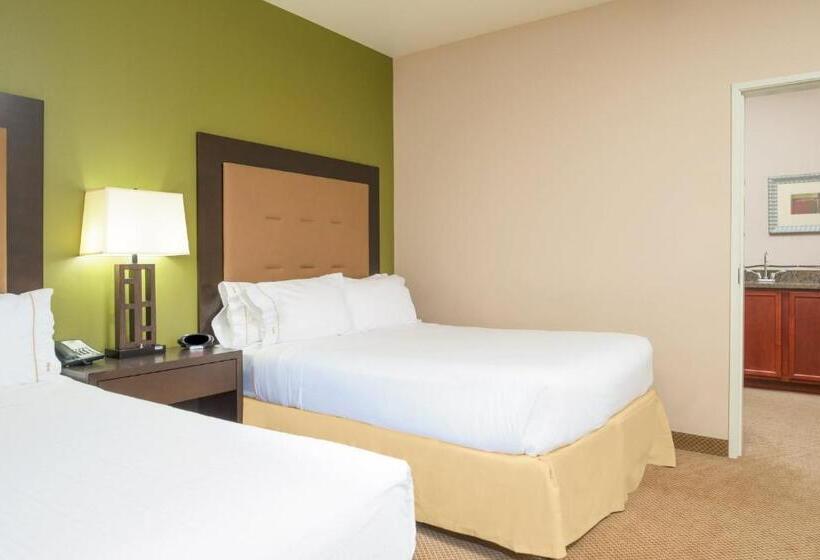 جناح لذوى الاحتياجات الخاصة, Holiday Inn Express Hotel & Suites North Sequim, An Ihg
