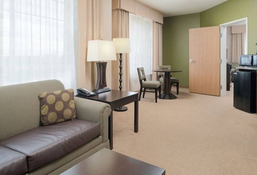 جناح, Holiday Inn Express Hotel & Suites North Sequim, An Ihg