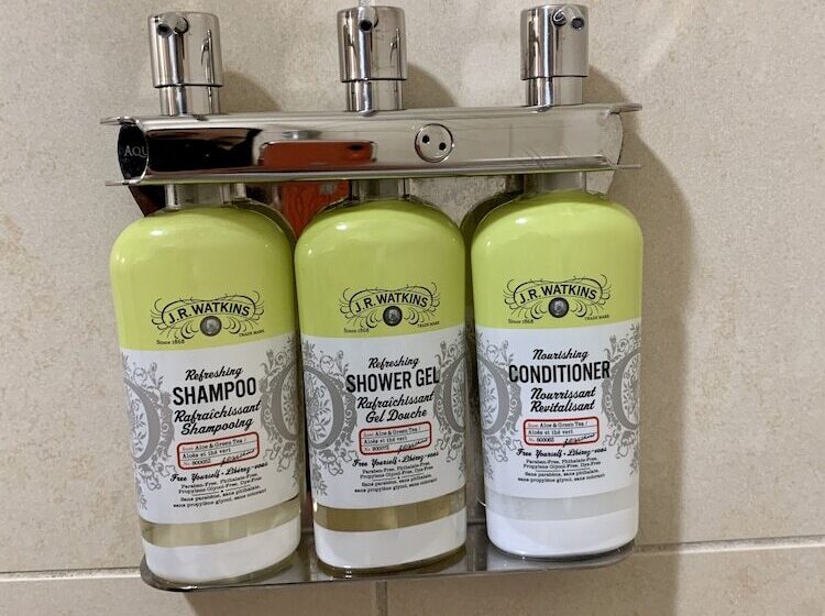 جناح لذوى الاحتياجات الخاصة, Holiday Inn Express Hotel & Suites North Sequim, An Ihg