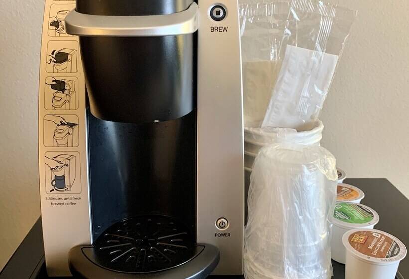 جناح لذوى الاحتياجات الخاصة, Holiday Inn Express Hotel & Suites North Sequim, An Ihg