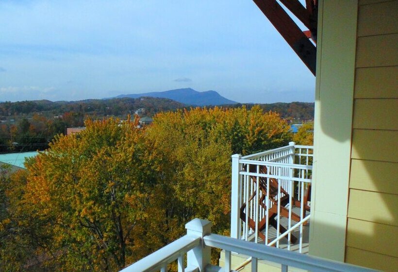 اتاق استاندارد با 2 تخت دوبل, The Walden, Trademark Collection By Wyndham