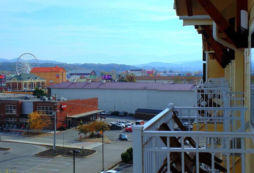 اتاق استاندارد با 2 تخت دوبل, The Walden, Trademark Collection By Wyndham