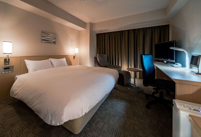 Номер Deluxe, Daiwa Roynet Hotel Hakata Gion