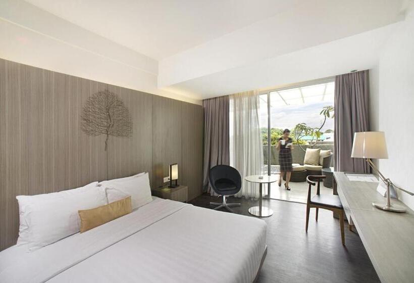 חדר דלוקס עם מרפסת, Grand Zuri Cikarang Jababeka