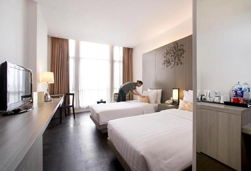 חדר דלוקס, Grand Zuri Cikarang Jababeka