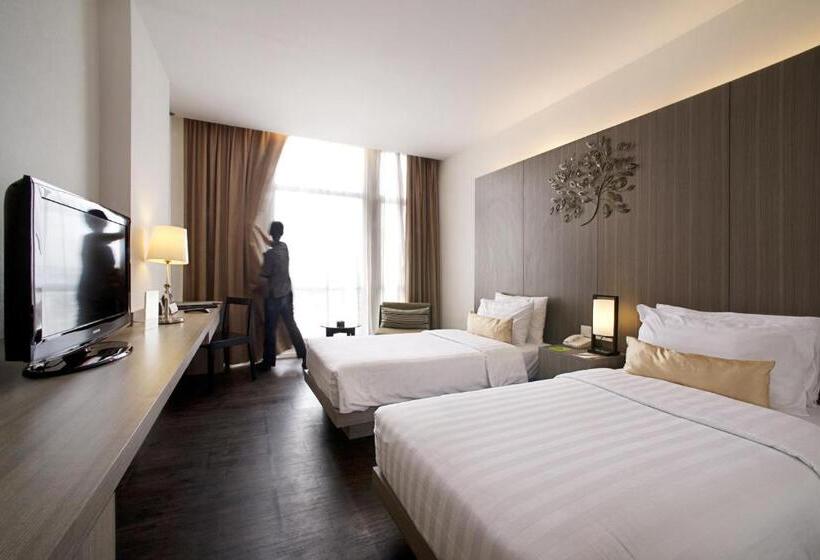 חדר דלוקס, Grand Zuri Cikarang Jababeka