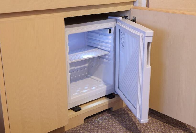 Номер Economy, Keihan Kyobashi Grande