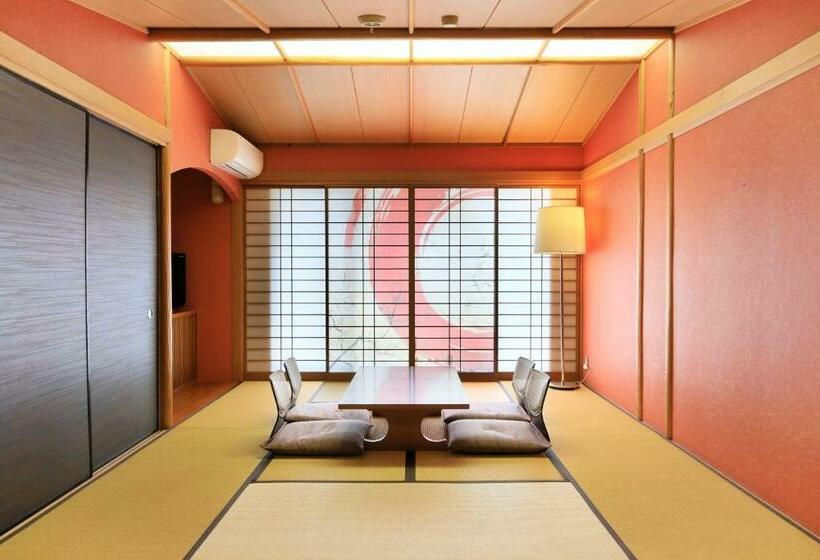 חדר משפחתי, Merveille Hakone Gora